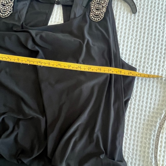 The little black dress - Picture 6 of 8